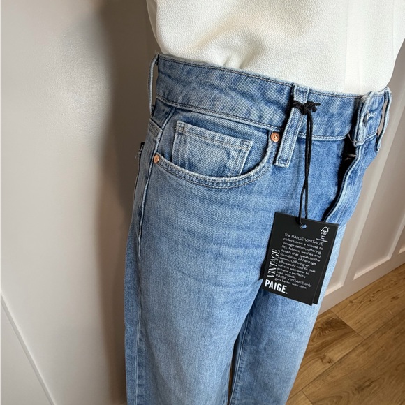 NWT -  PAIGE Harper Light Blue High-Rise Wide Leg Jeans - Picture 5 of 14